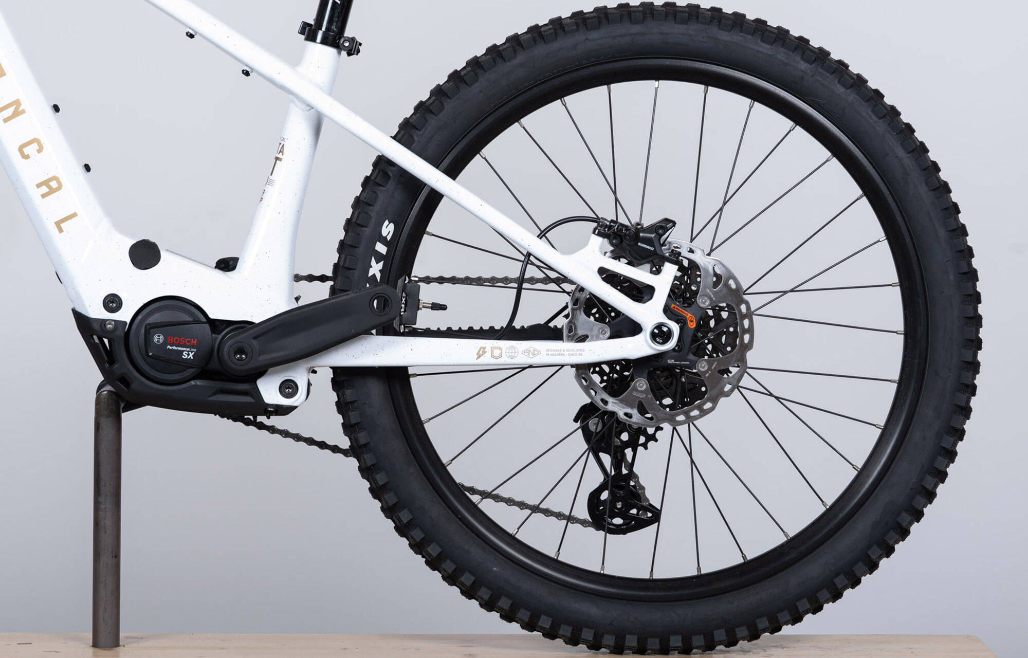 COMMENCAL META HT 24 POWER GLITTERY WHITE - (24173700) 3km image large number 5