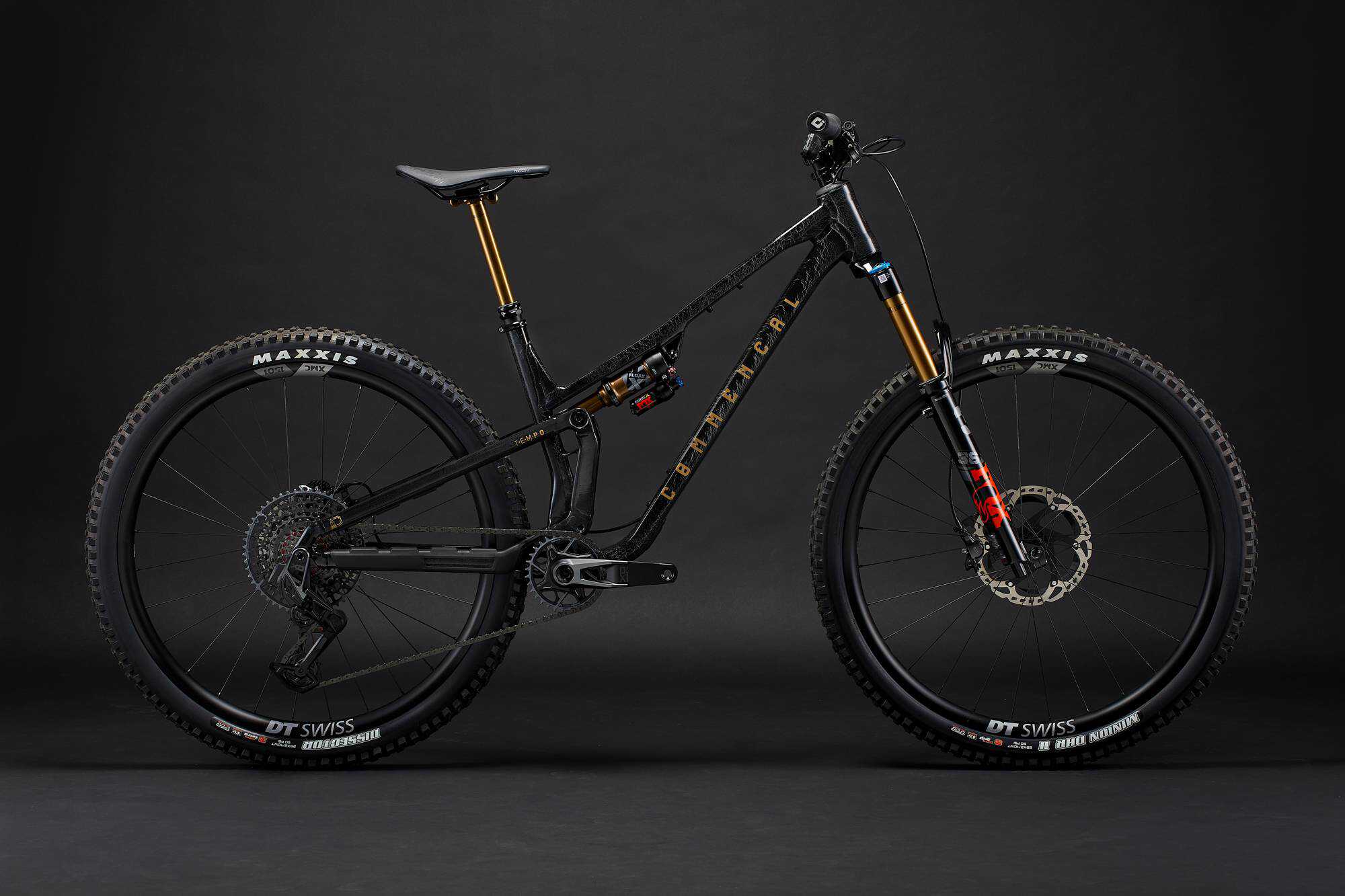 COMMENCAL T.E.M.P.O. T-TYPE CRACKLED BLACK image large number 0