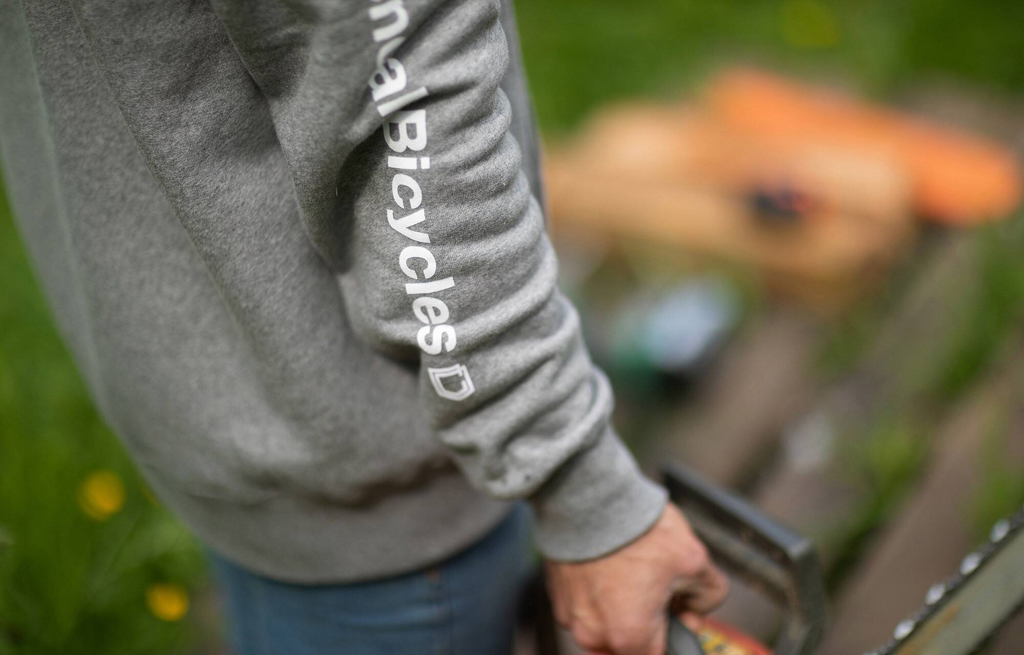 SUDADERA COMMENCAL GRIS CON CREMALLERA  image large number 7