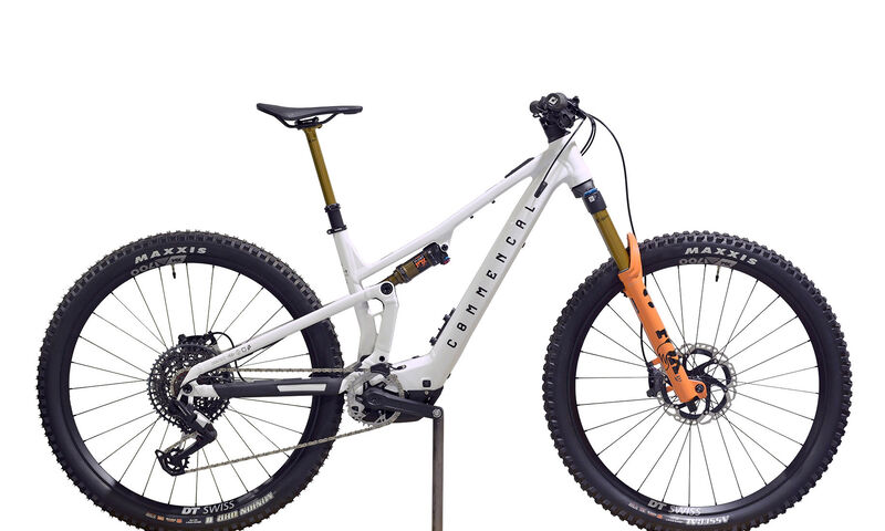 COMMENCAL T.E.M.P.O. POWER SIGNATURE EAGLE 90 - M (25120602) 0 km