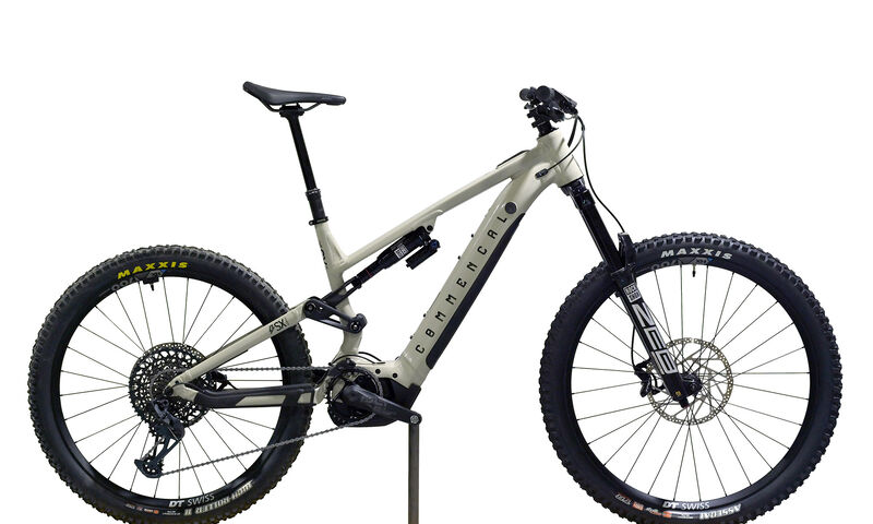 COMMENCAL META POWER SX BOSCH RACE CHALK - M (23181402) 844 km