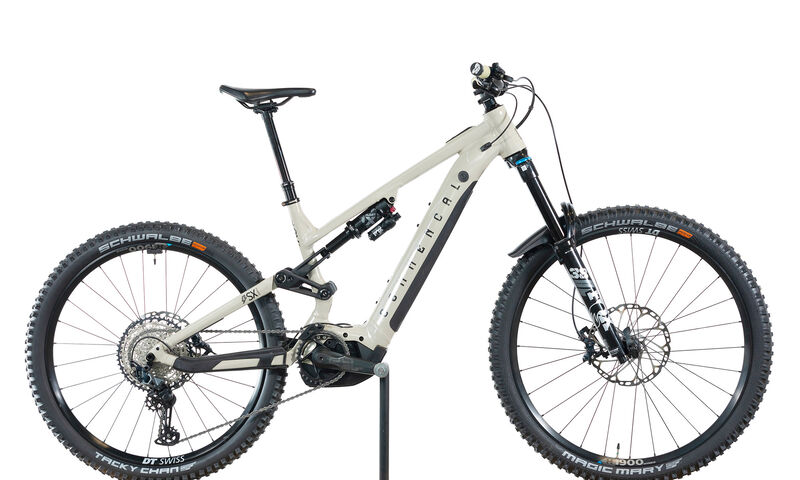 COMMENCAL META POWER SX BOSCH ESSENTIAL CHALK - M (22135902) 315km