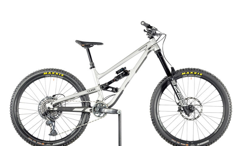 COMMENCAL CLASH RACE SILVER - S (22132101)