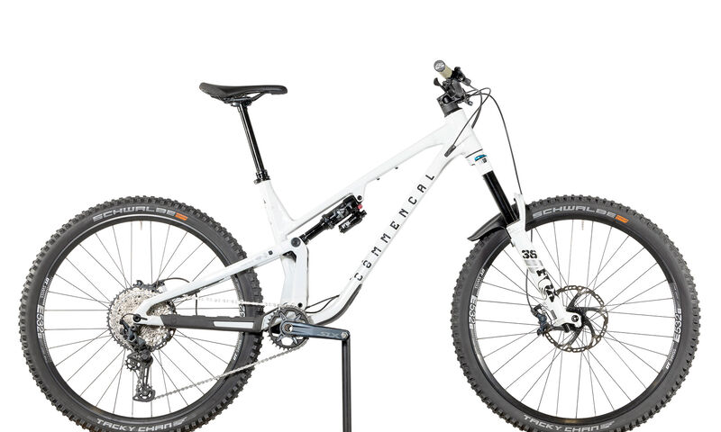 COMMENCAL META V5 ESSENTIAL PURE WHITE - XL (23121204)