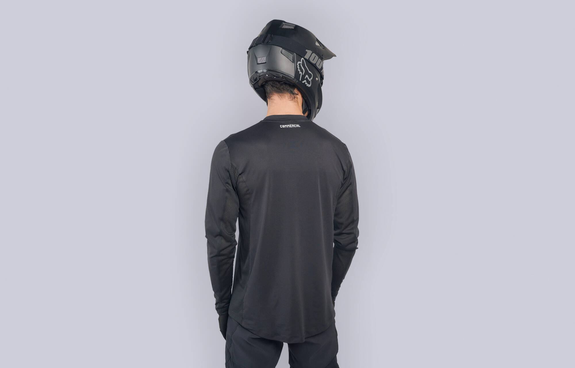 MAILLOT COMMENCAL LIGHTECH MANGA LARGA CORPORATE BLACK image large number 0