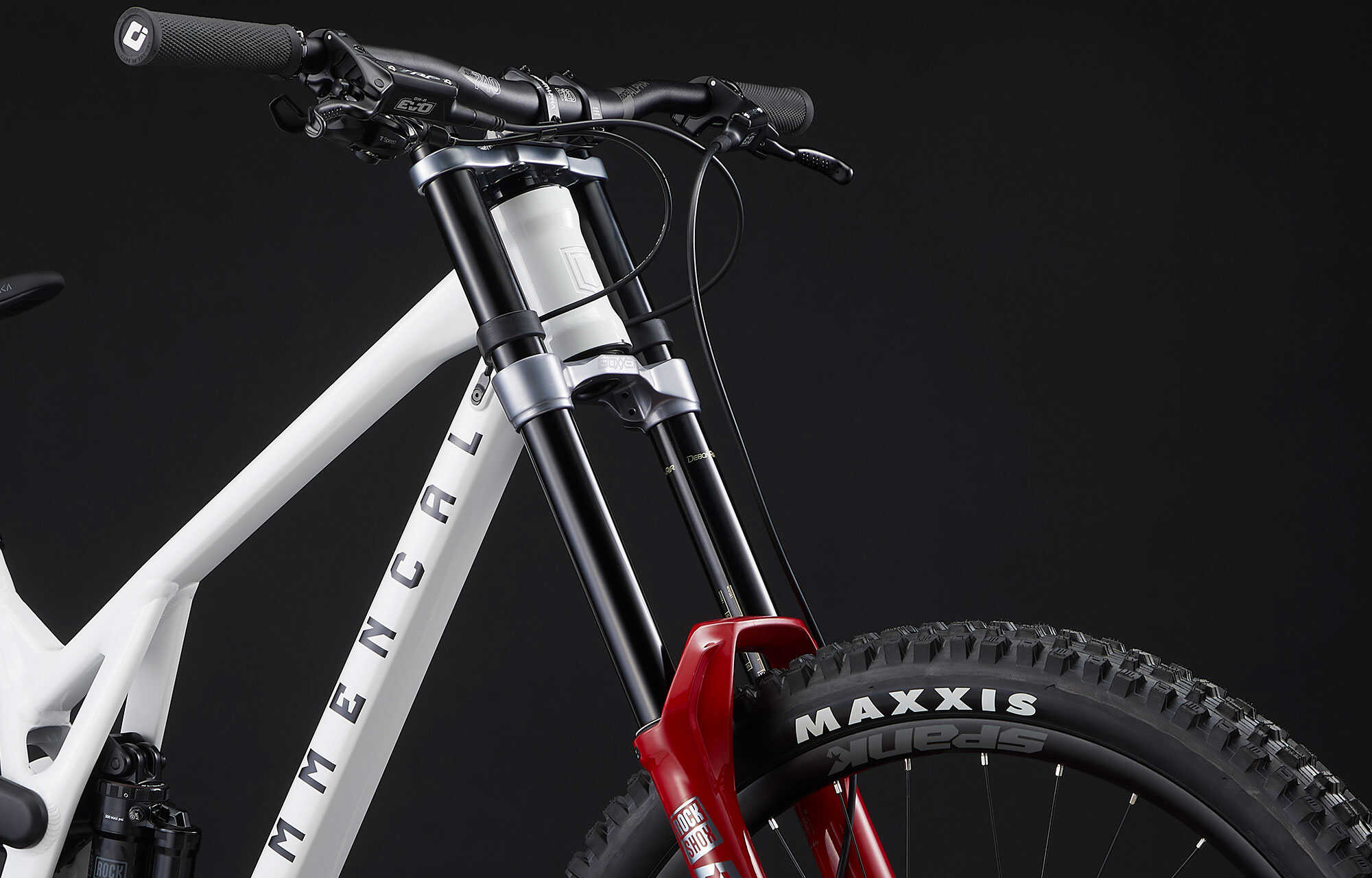 COMMENCAL SUPREME DH V5 XS PURE WHITE image large number 8