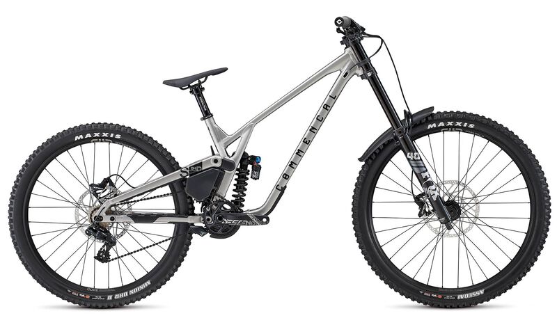 COMMENCAL SUPREME DH V5 ESSENTIAL SILVER