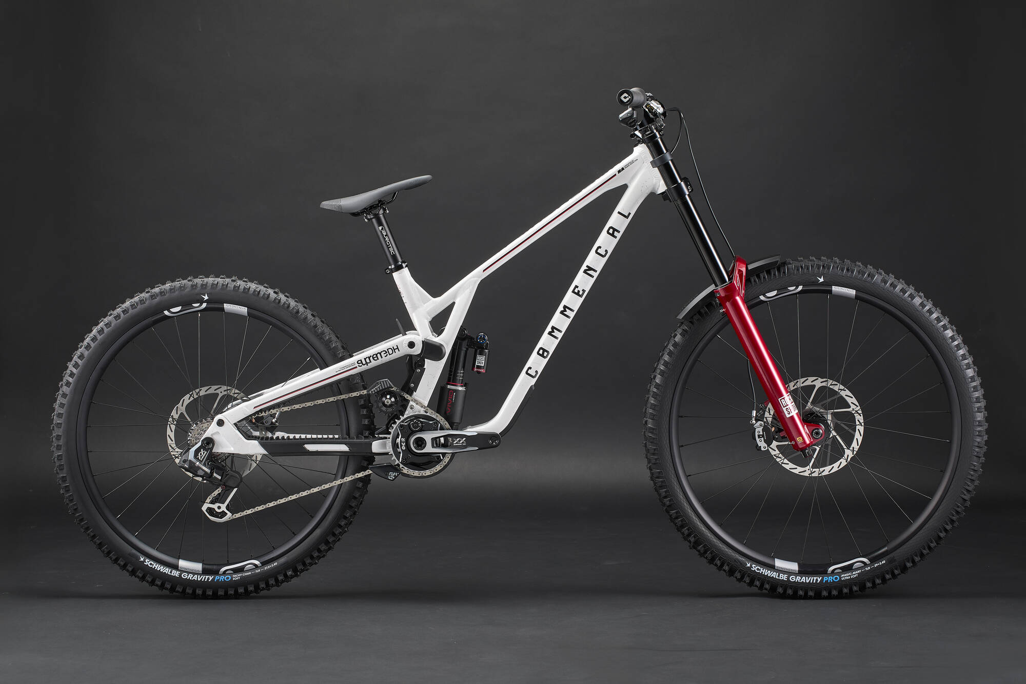 COMMENCAL SUPREME DH V5.2 TEAM REPLICA ADDICTION WHITE 2027 image large number 0