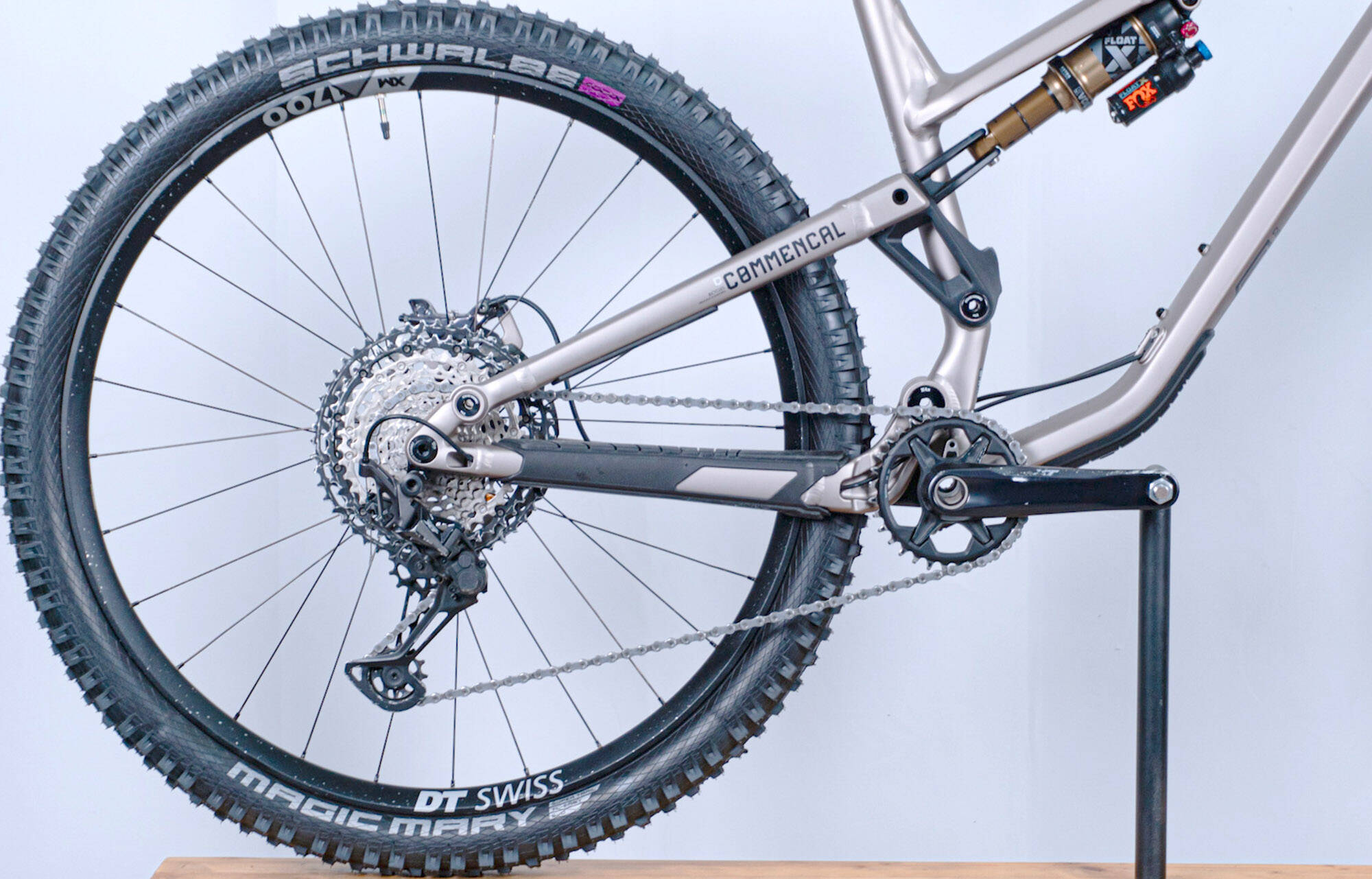 COMMENCAL META TR V4 SIGNATURE CHAMPAGNE - L (22120503) image large number 0