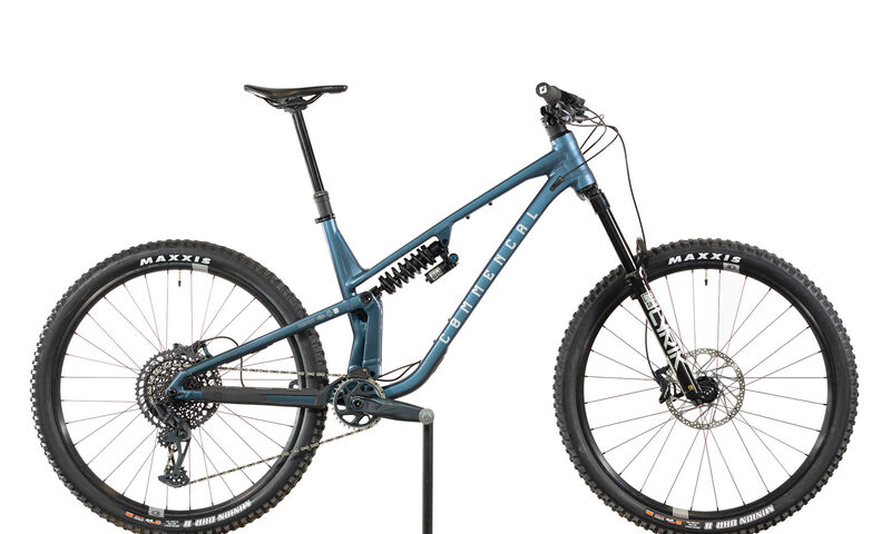 COMMENCAL META V5 RACE SPARKLY BLUE - XL (23121304)