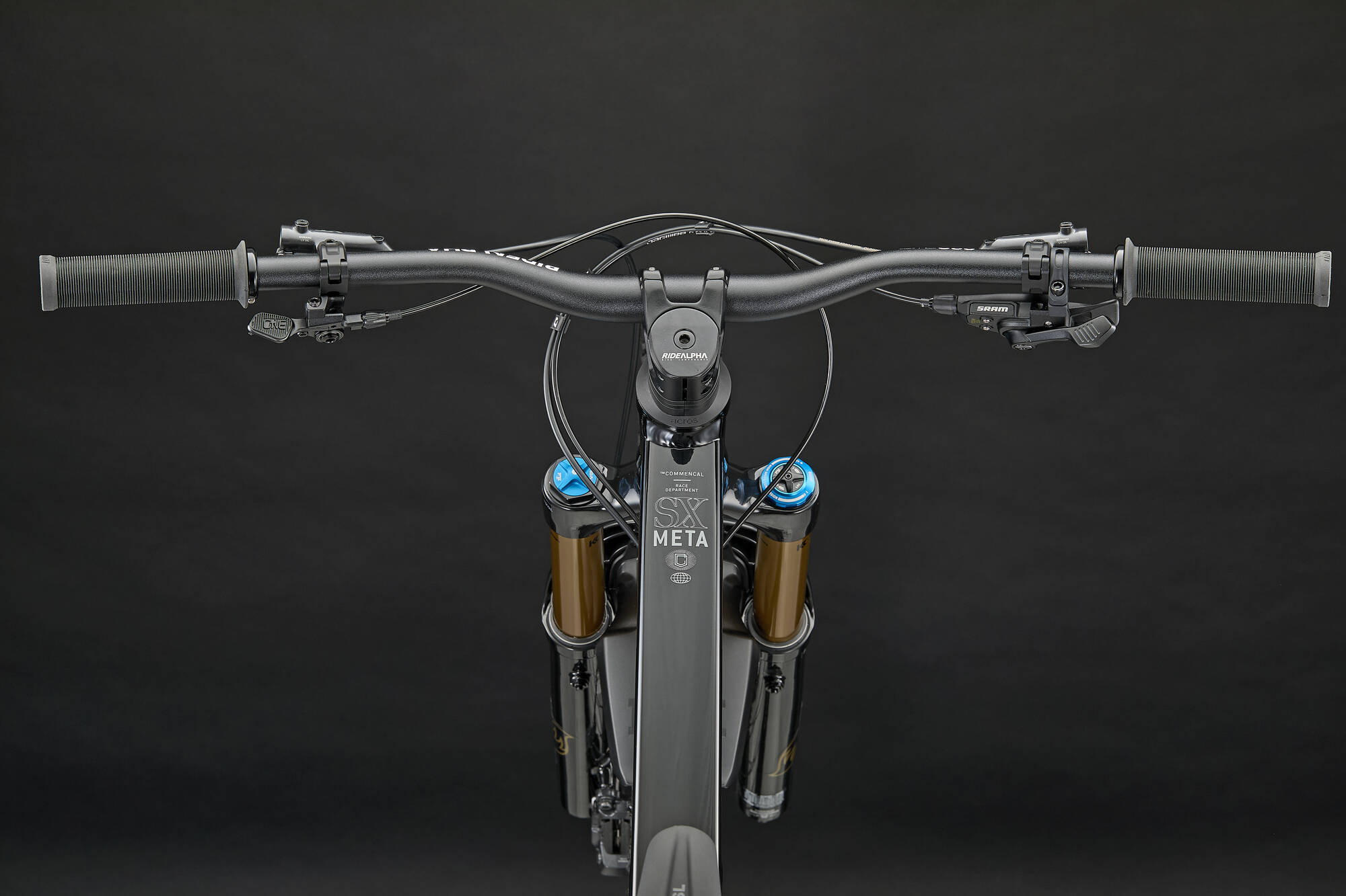 COMMENCAL META SX V5 SIGNATURE PURE BLACK 2027 image large number 3