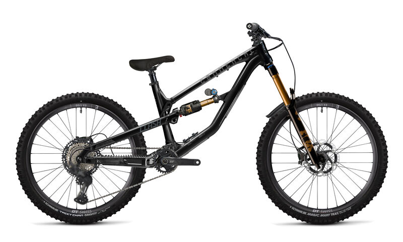 COMMENCAL CLASH V3 SIGNATURE PURE BLACK 2027