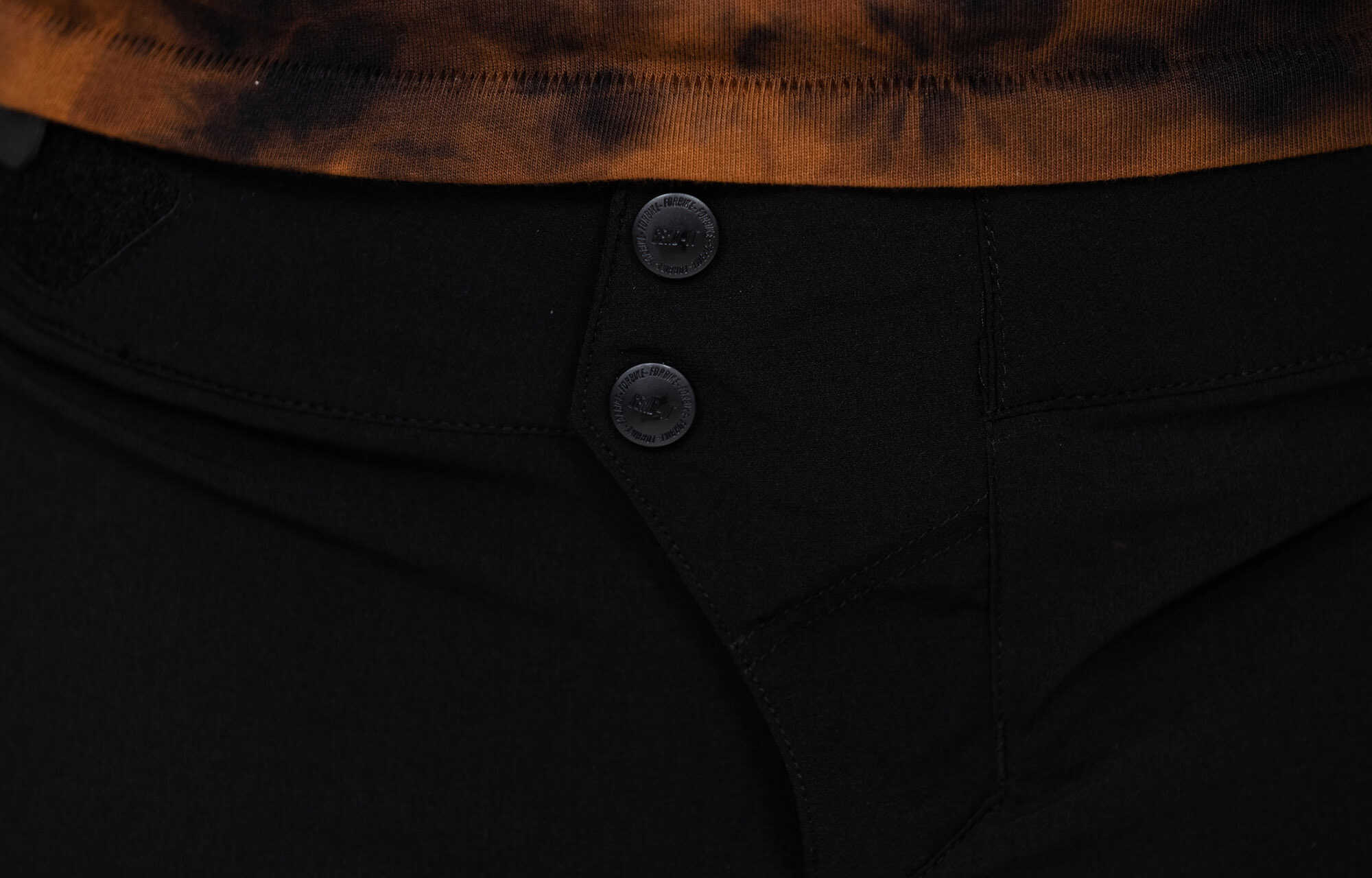 COMMENCAL SHORTS BLACK image large number 6