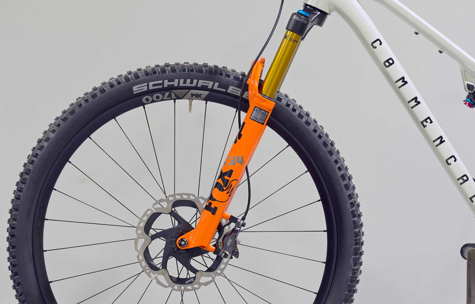 COMMENCAL T.E.M.P.O. SIGNATURE CLEAR SILVER - M (23120402) image large number 5