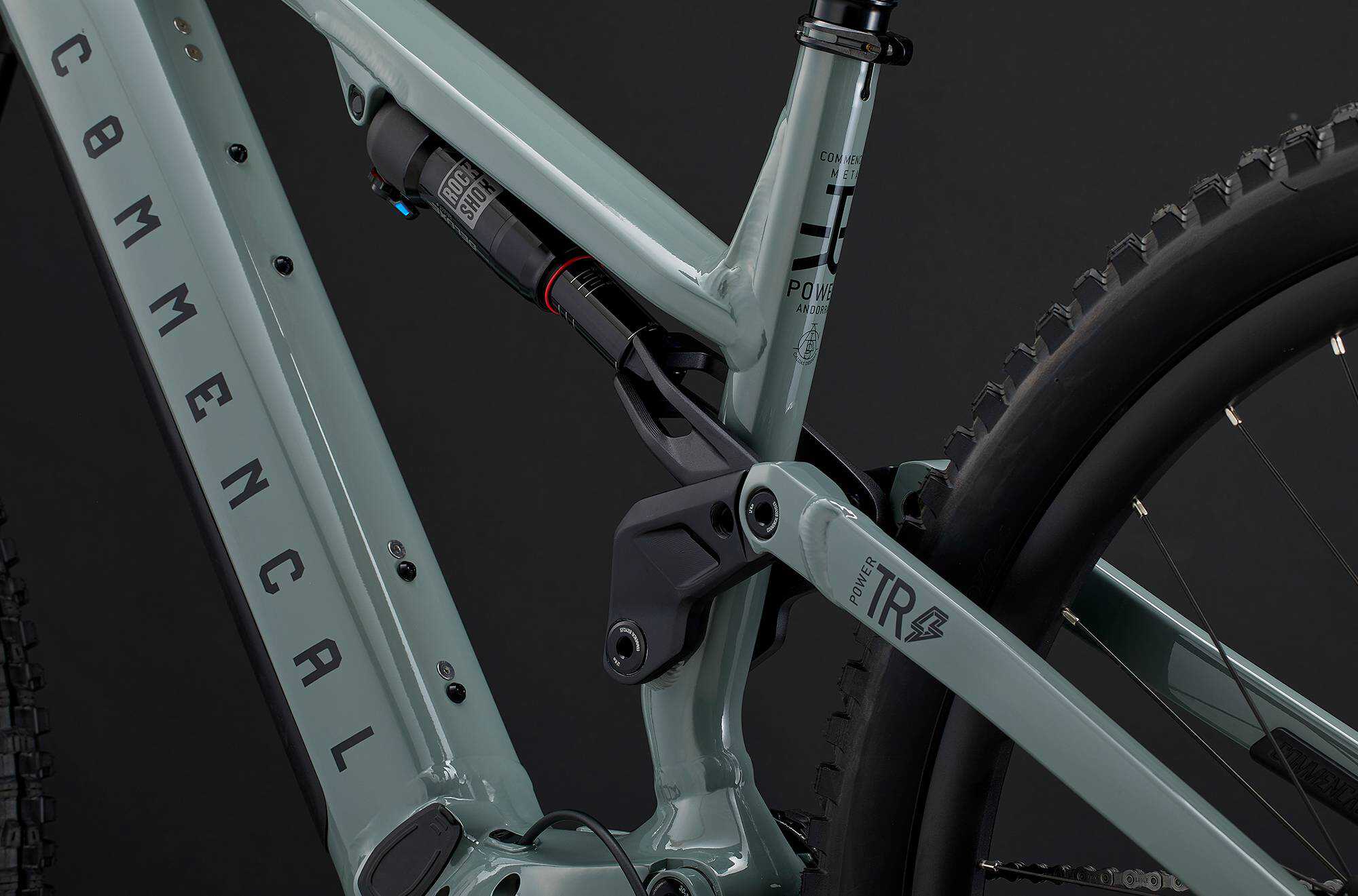 COMMENCAL META POWER TR BOSCH RIDE PYRITE GREY image large number 6