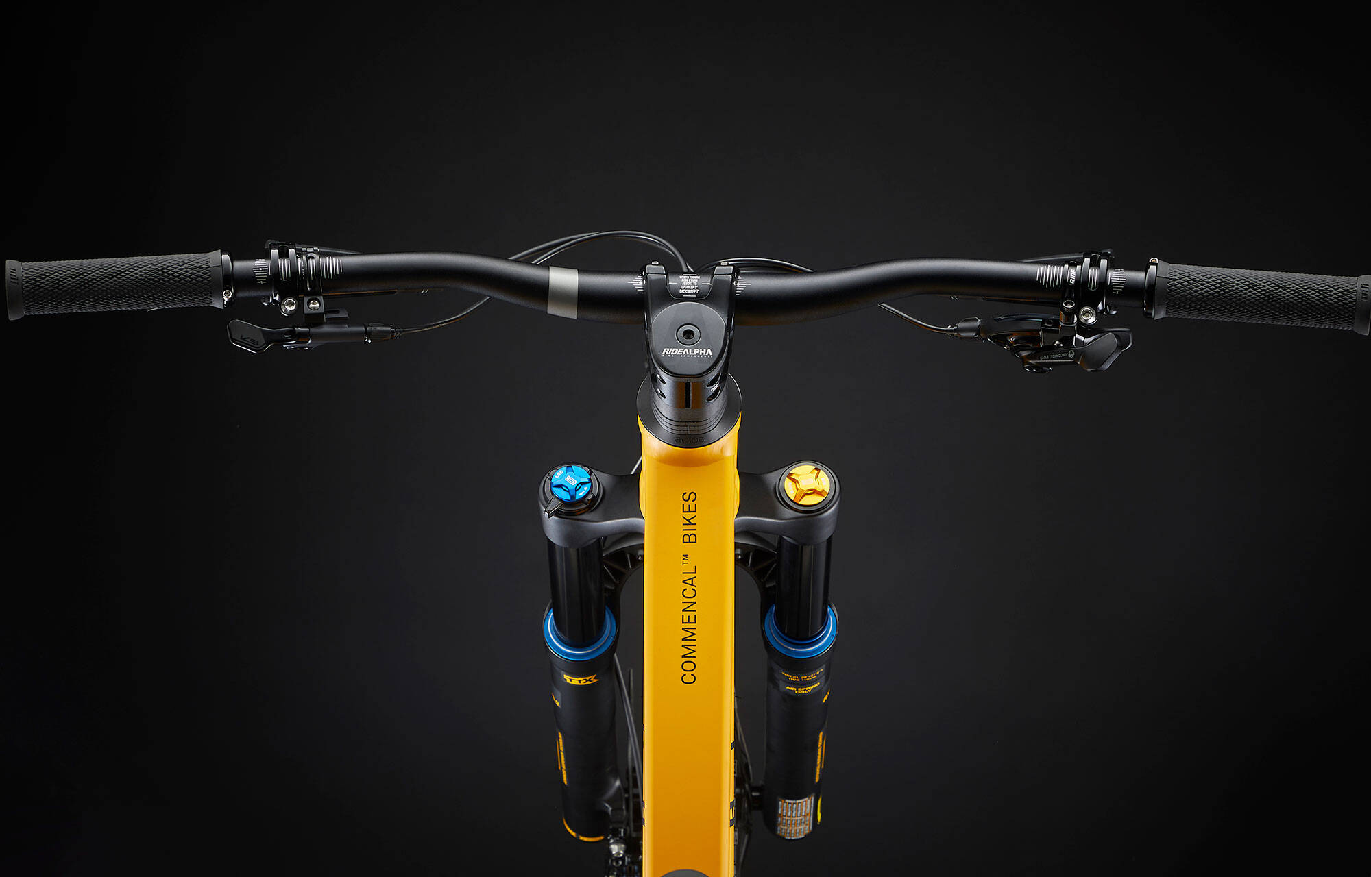 COMMENCAL T.E.M.P.O. OHLINS EDITION YELLOW image large number 3