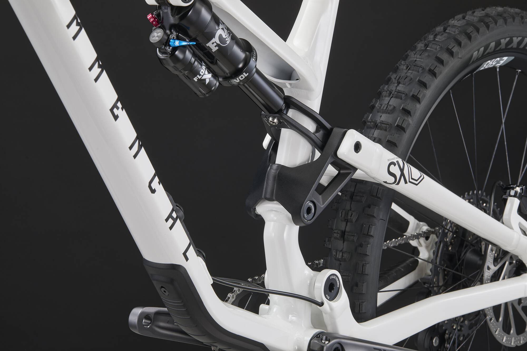 COMMENCAL META SX V4 ESSENTIAL PURE WHITE  2027 image large number 8