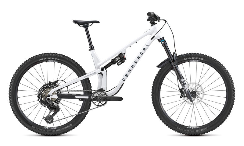 COMMENCAL META V5 ESSENTIAL PURE WHITE 2027