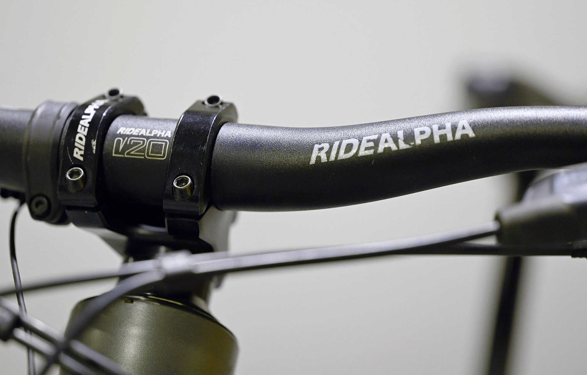 COMMENCAL META POWER SX SHIMANO RACE MATTE GRAPHITE - L (21180503) 3200 km image large number 5