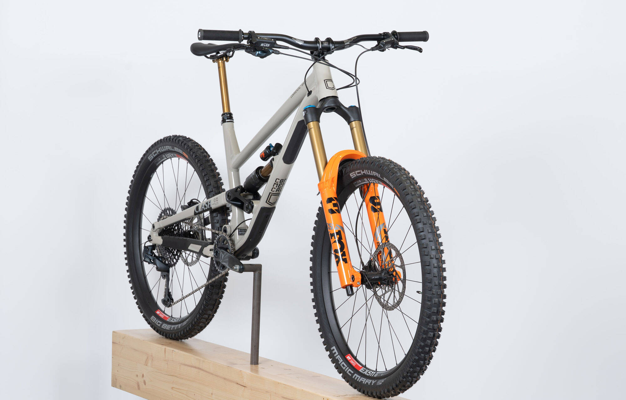 COMMENCAL CLASH SIGNATURE CHALK - L (23130603) image large number 2