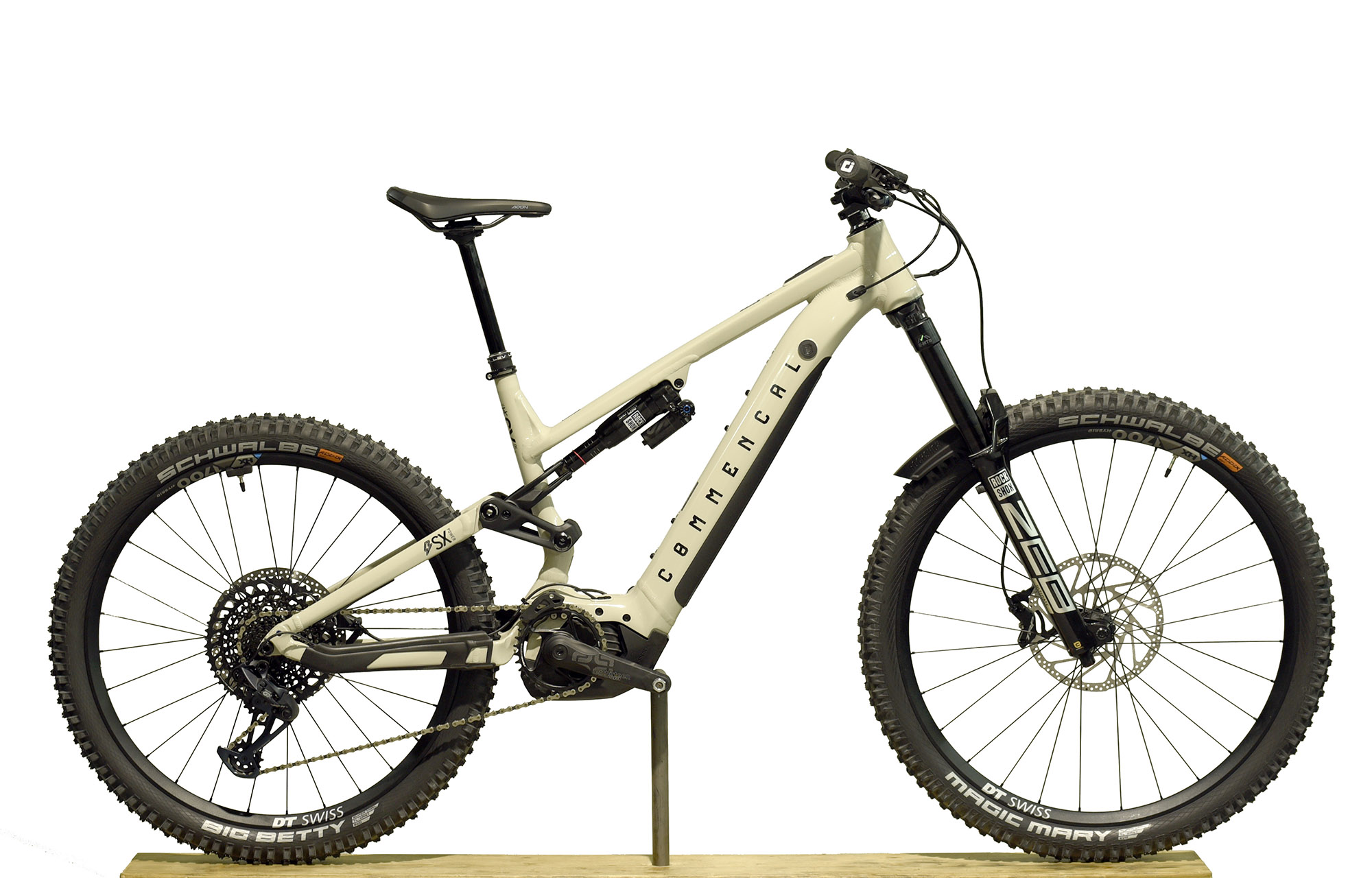 COMMENCAL META POWER SX BOSCH RACE CHALK - L (23181403) 3 km image number null