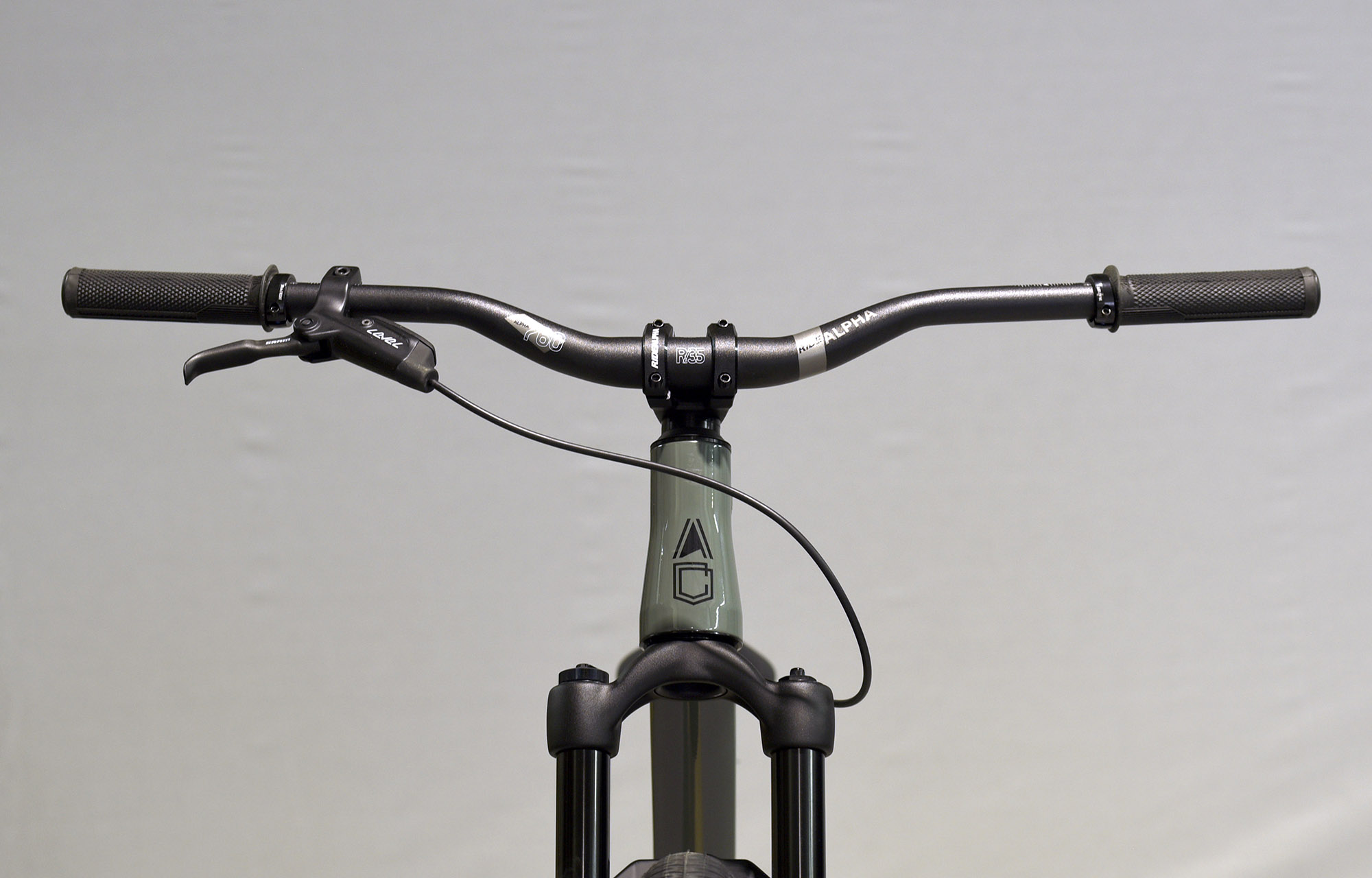 COMMENCAL ABSOLUT KESWICK GREEN - L (22140103) image number null