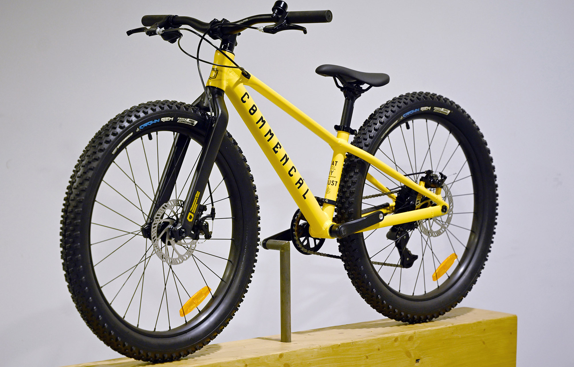 COMMENCAL RAMONES 24 TRIGGER SHIFTER OHLINS YELLOW -  (23177893) image cover number large 7