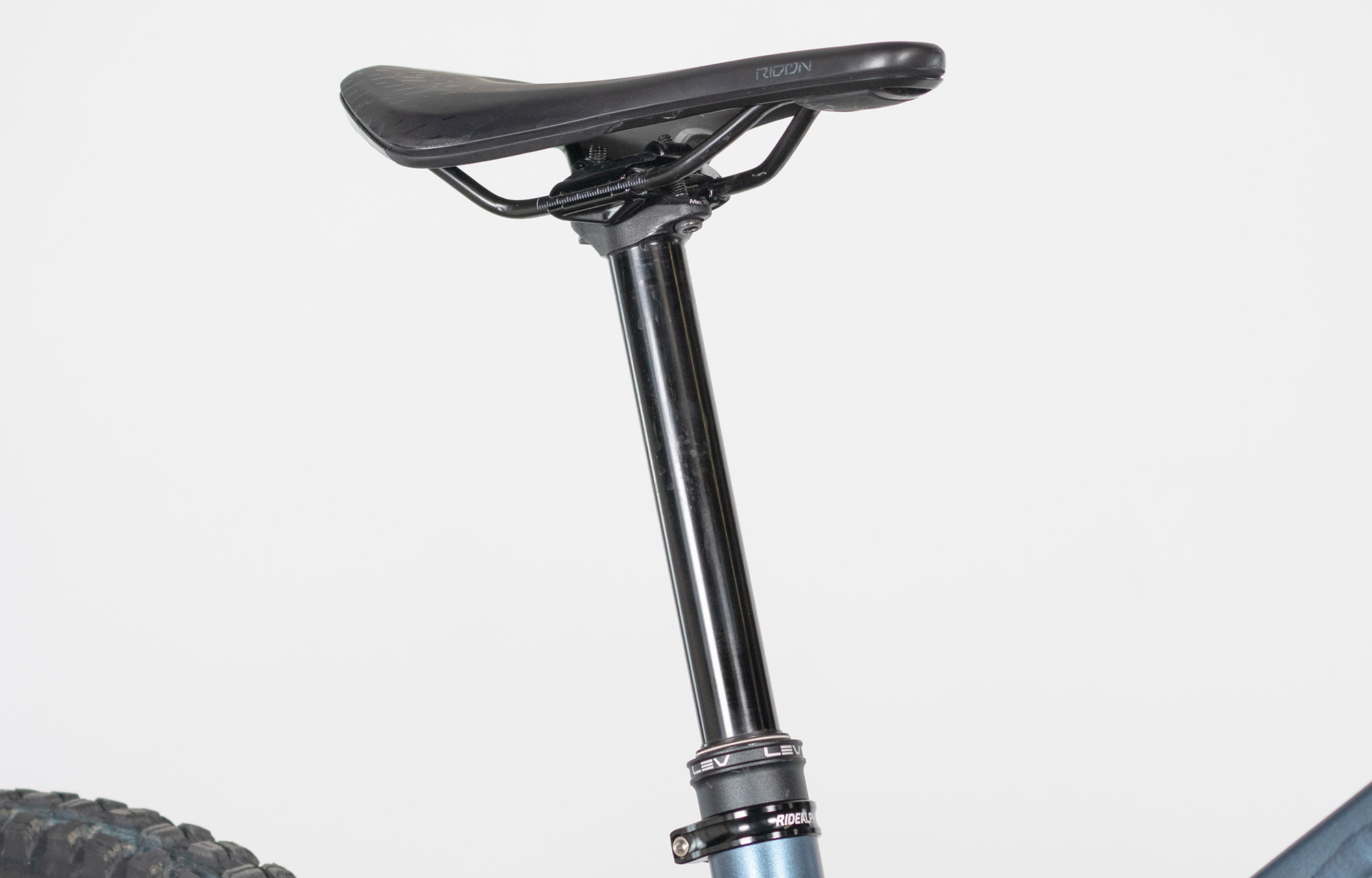 COMMENCAL META V5 RACE SPARKLY BLUE - M (23121302) image cover number large 2