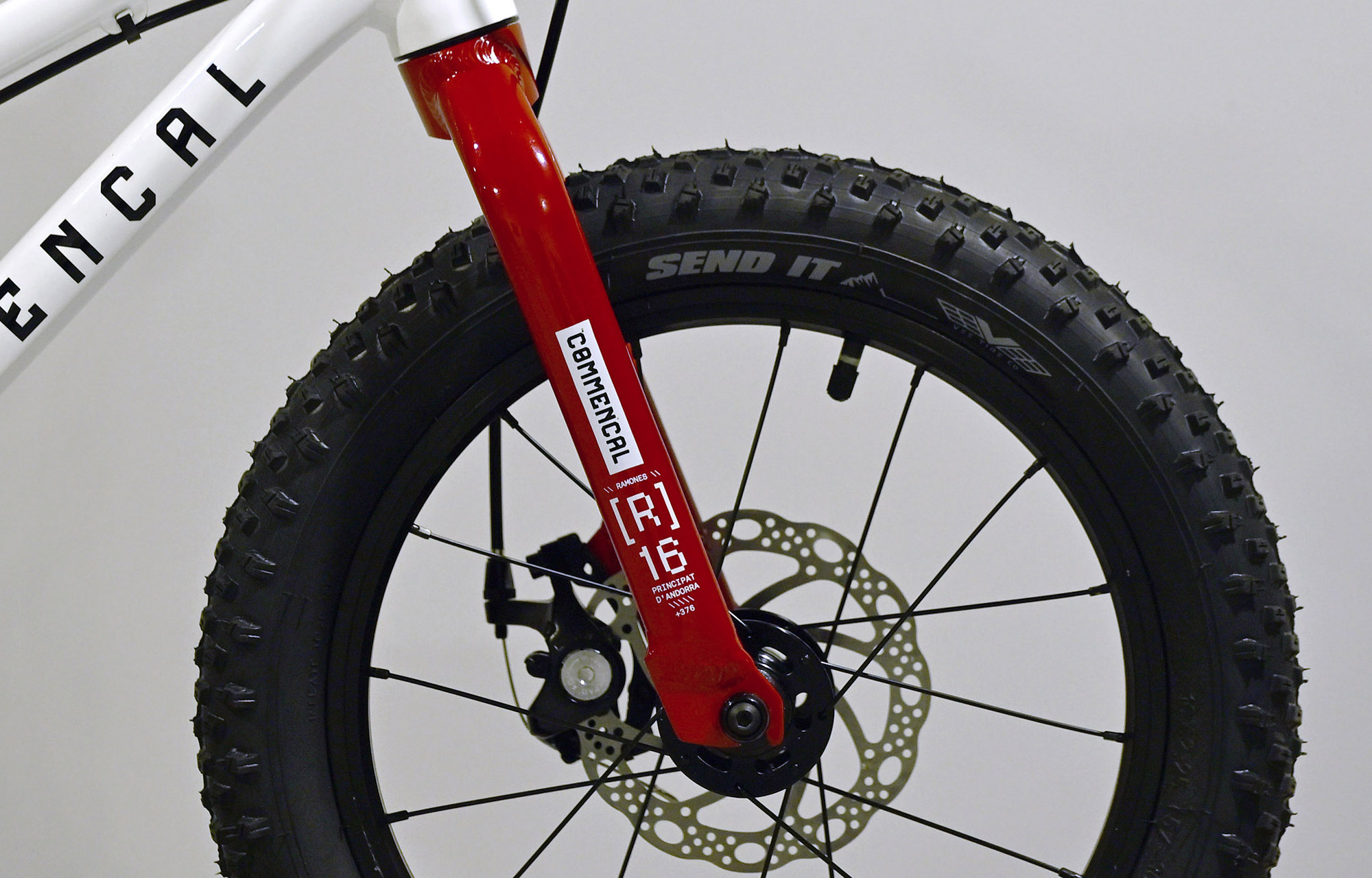COMMENCAL RAMONES 16 WHITE - (25171500) image cover number large 1