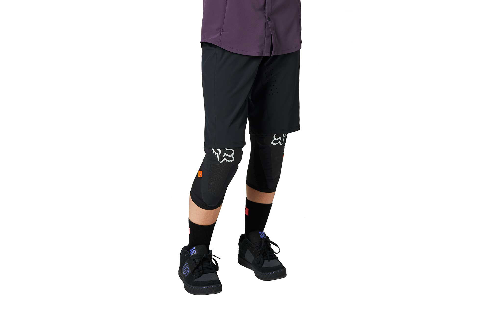 FOX WOMEN FLEXAIR LITE SHORTS NO LINER BLACK image number 0