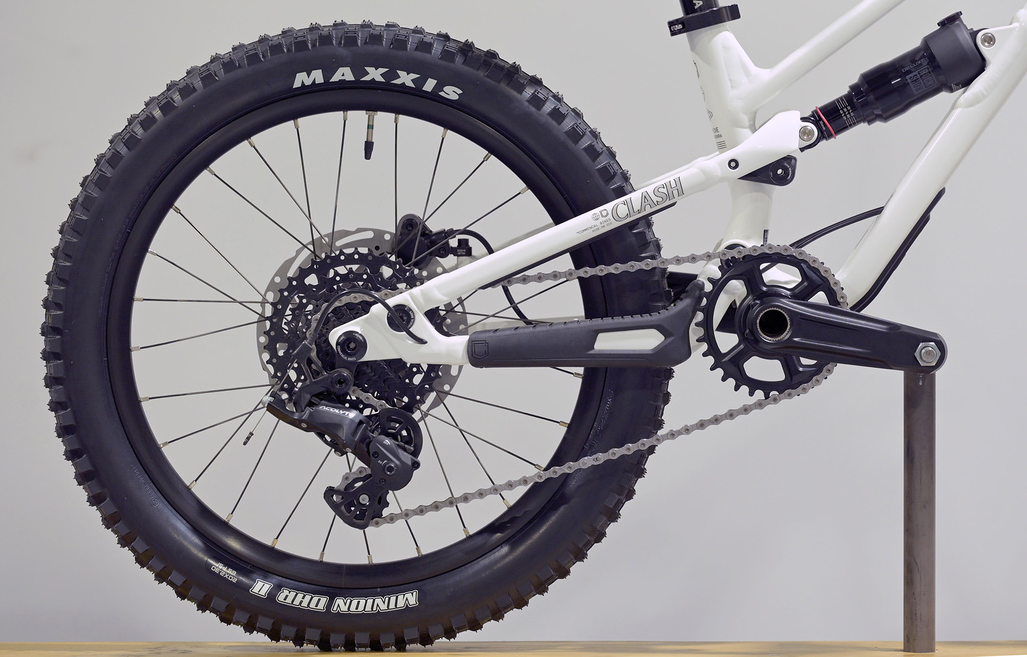 COMMENCAL CLASH 20 PURE WHITE - (24177200) image cover number large 0