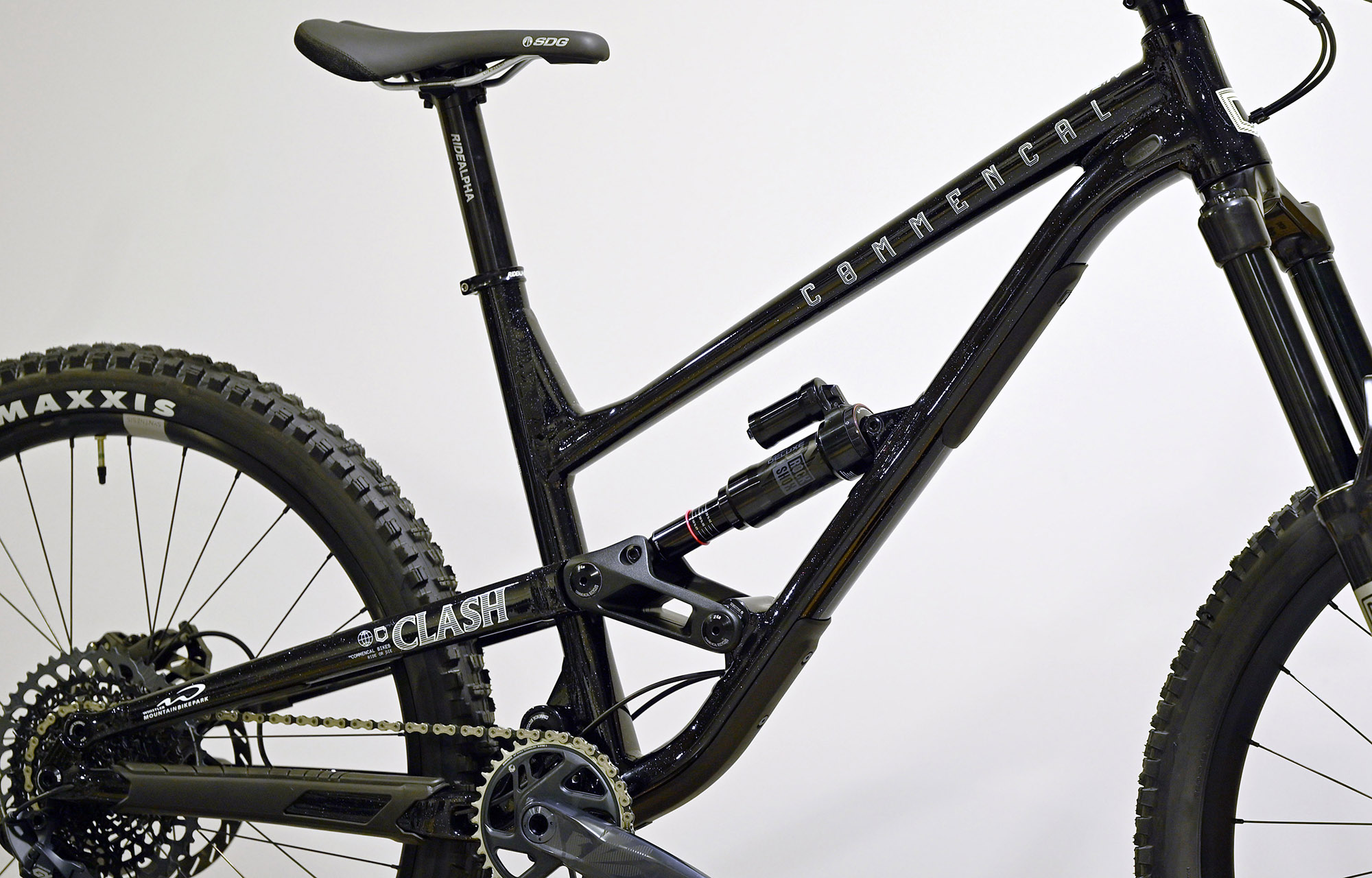COMMENCAL CLASH WHISTLER EDITION - L (24134003) image number null