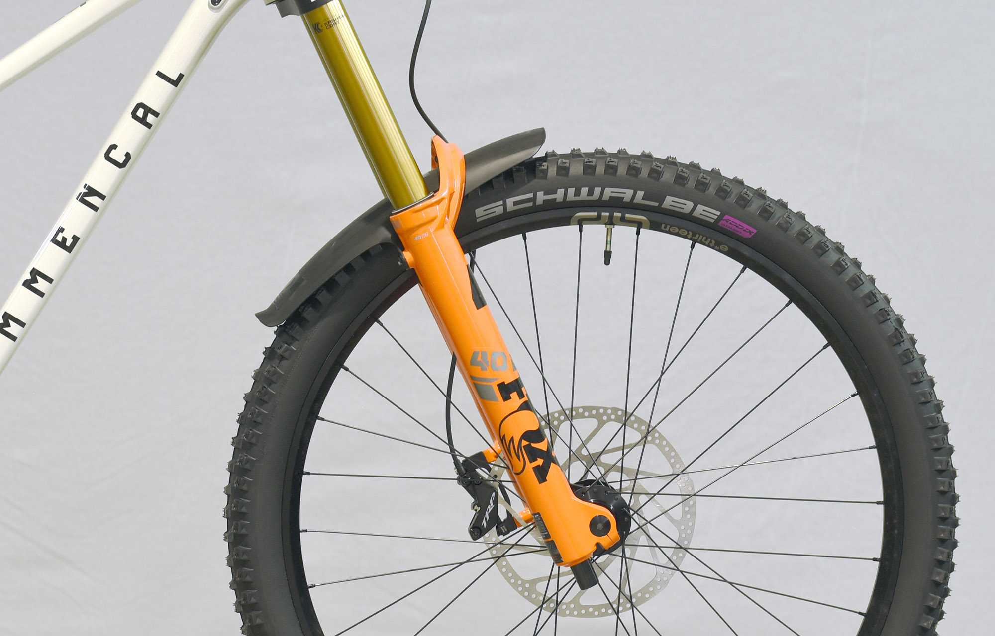 COMMENCAL SUPREME DH V5 SIGNATURE CLEAR SILVER - L (23151303) image number null