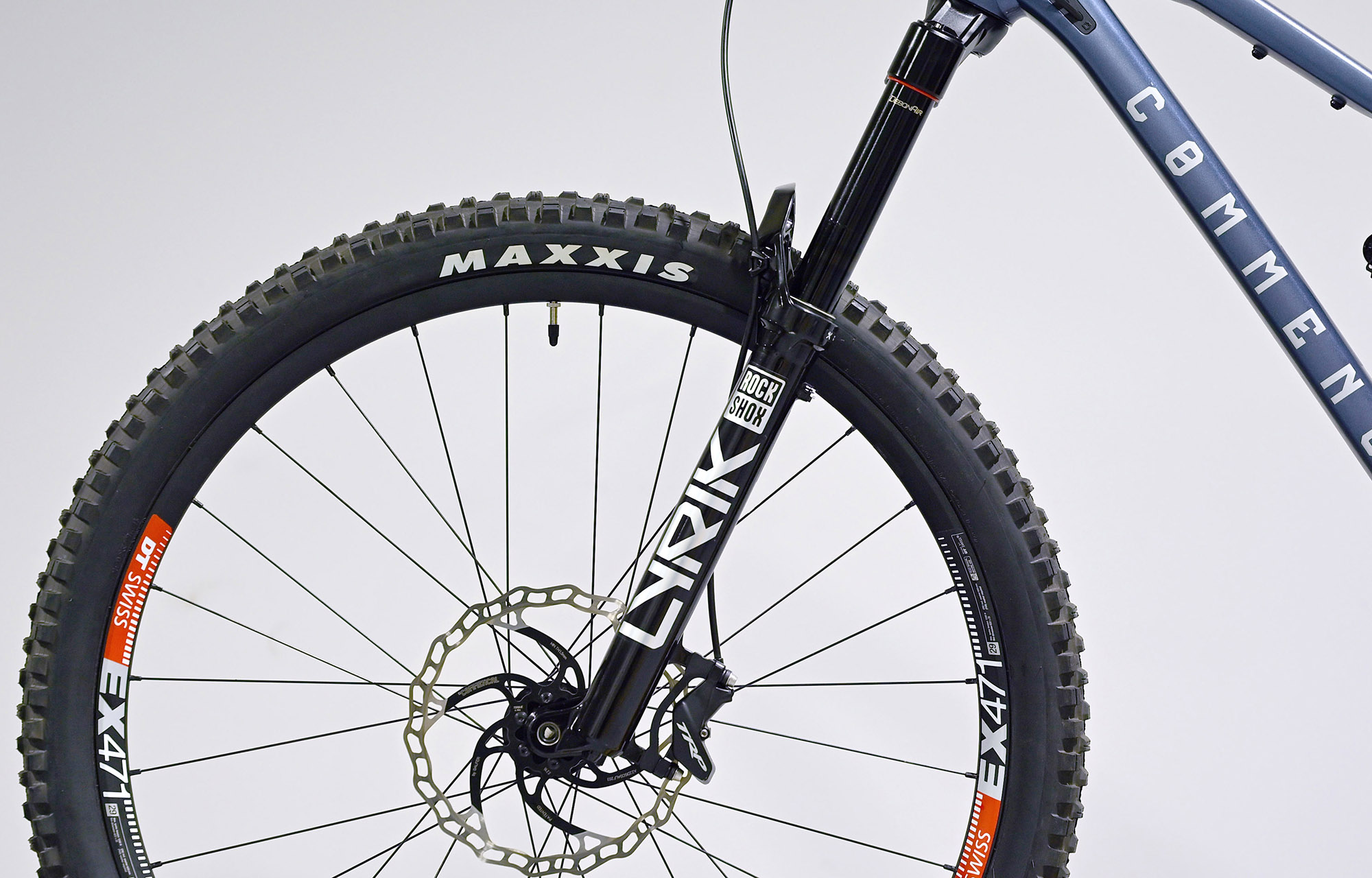 COMMENCAL META V5 RACE SPARKLY BLUE - M (23121302) image cover number large 6