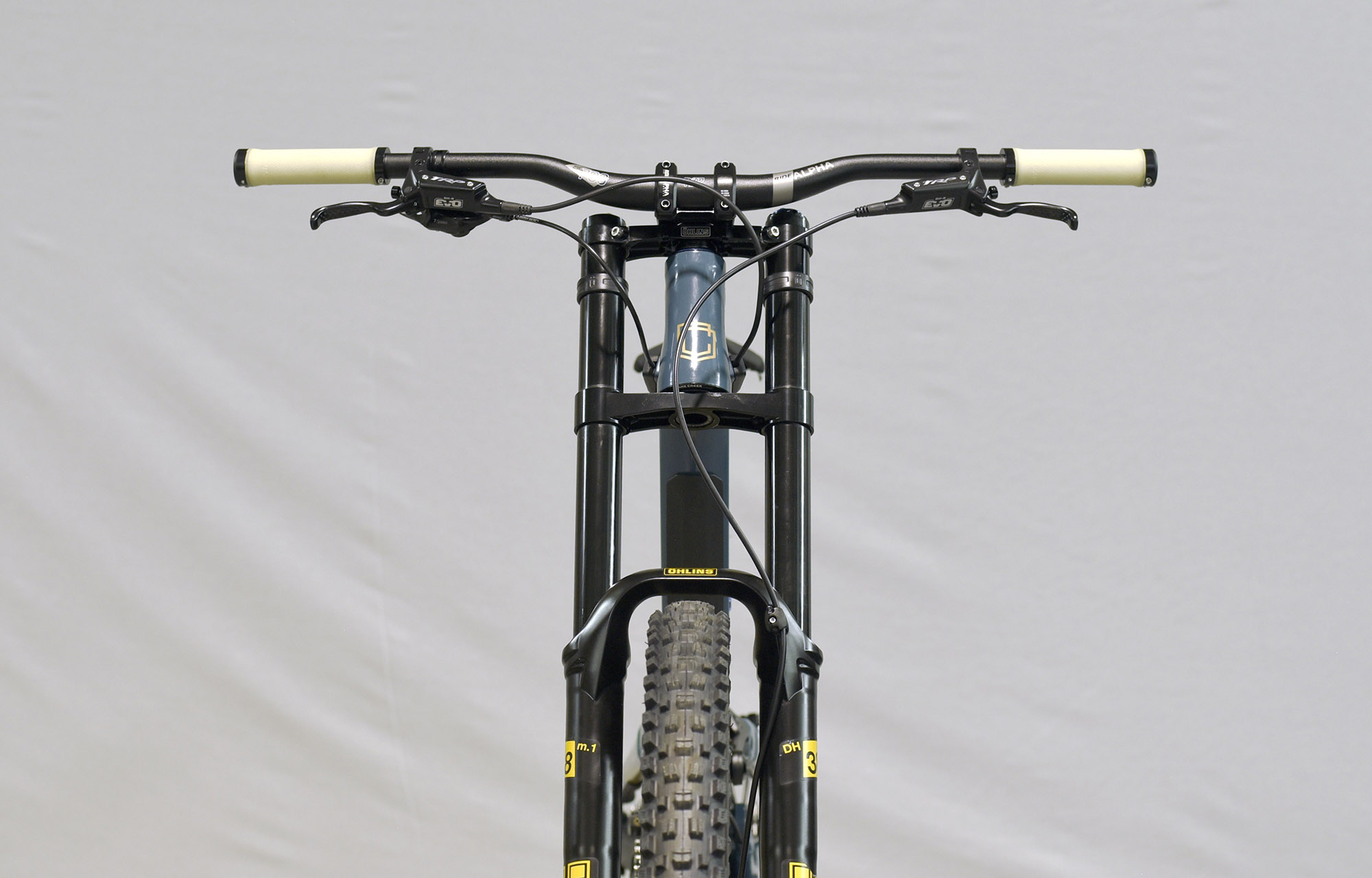 COMMENCAL FRS OHLINS EDITION AQUA BLUE - L (23150603) image number null