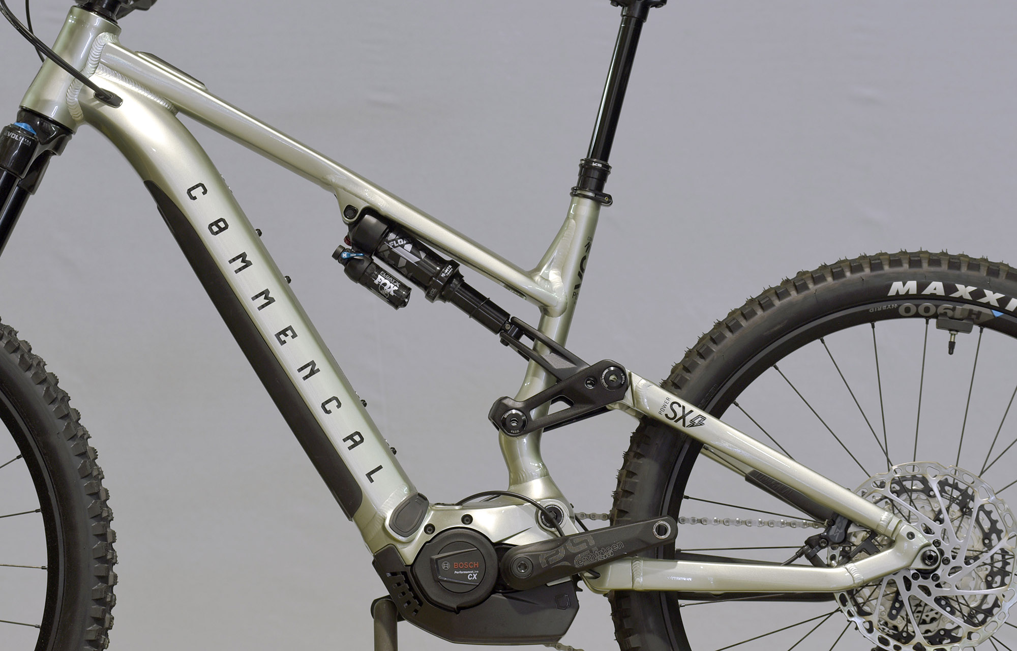 COMMENCAL META POWER SX BOSCH ESSENTIAL 70´S GREEN - L (22182003) 2km image number null