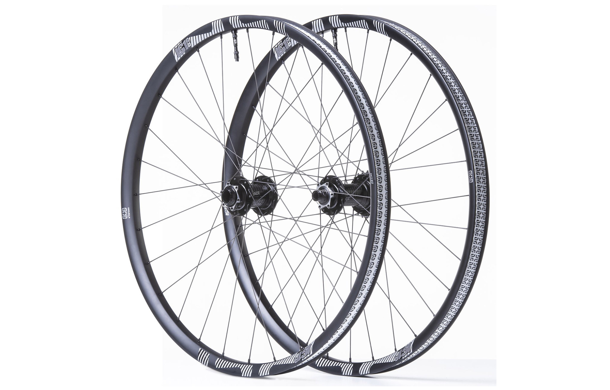 E13 LG1 RACE DH CARBON 29" WHEELSET image number null
