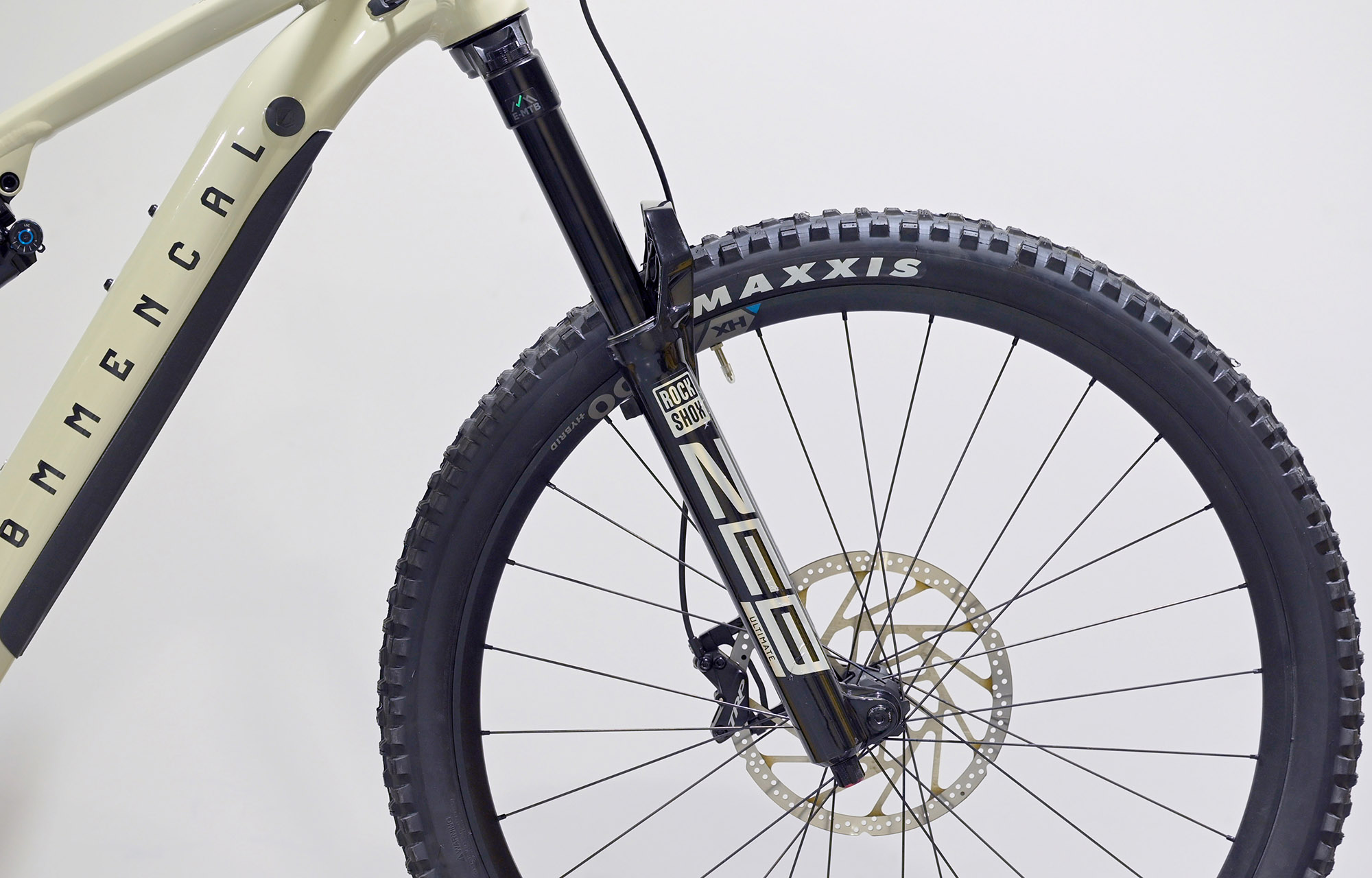 COMMENCAL META POWER SX BOSCH RACE CHALK - L (23181403) 466 km image cover number large 1