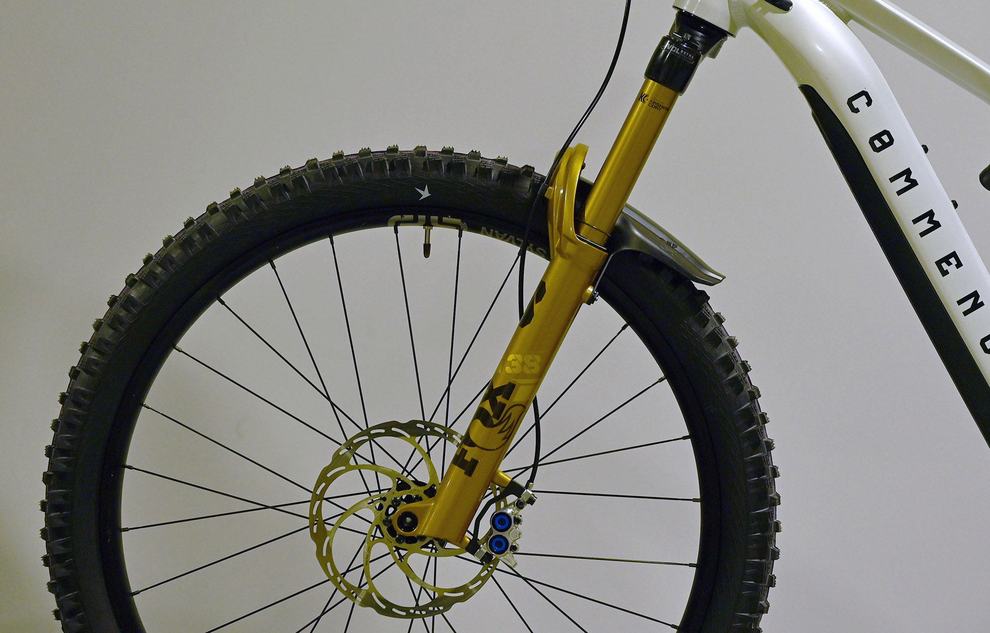 COMMENCAL META POWER SX BOSCH CLEAR SILVER  [COMMENCAL TEAM] ALC - M (24100030) 2862 km image cover number large 6