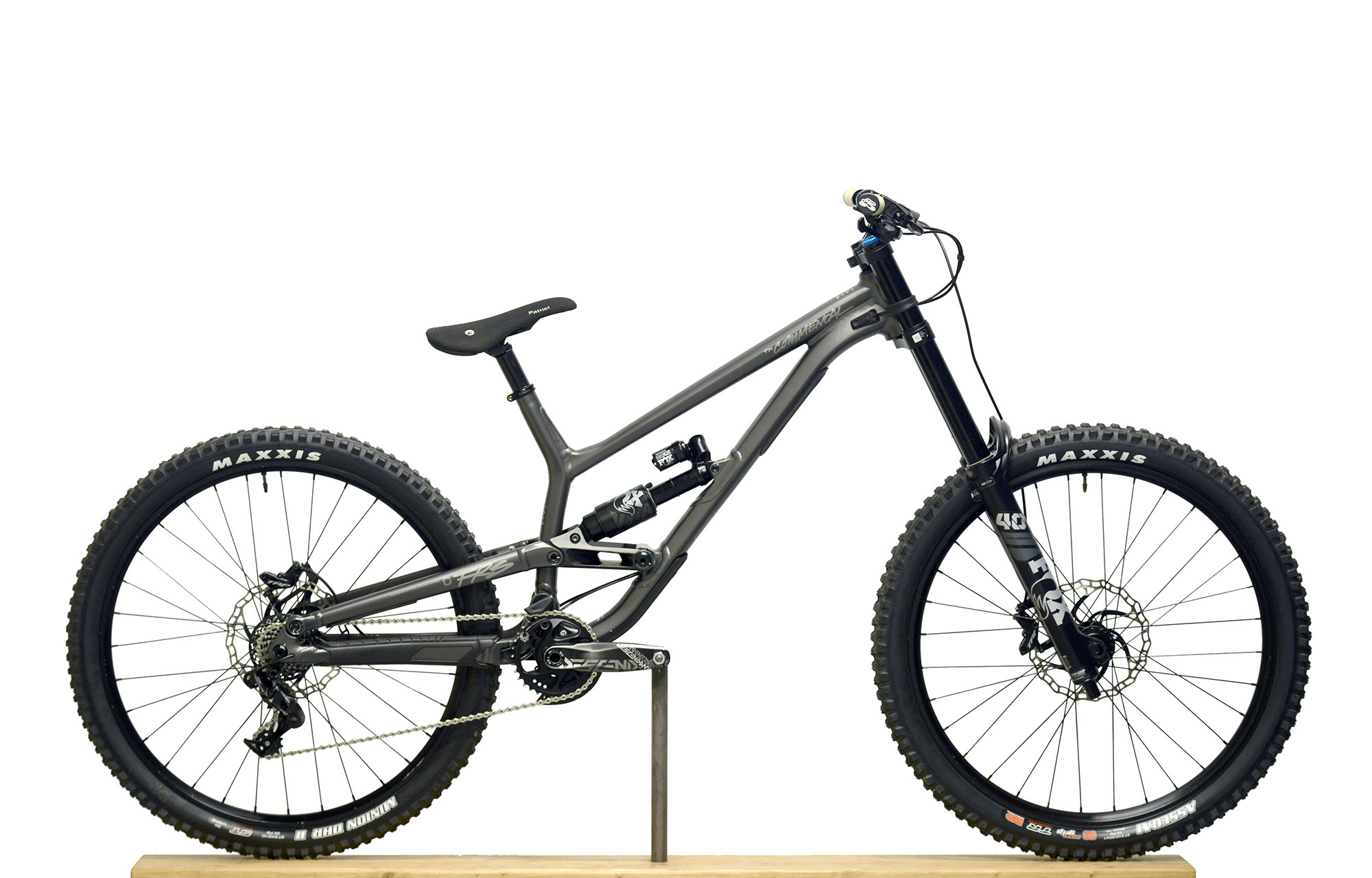 COMMENCAL FRS ESSENTIAL DARK SLATE - XL (22150504) image number null