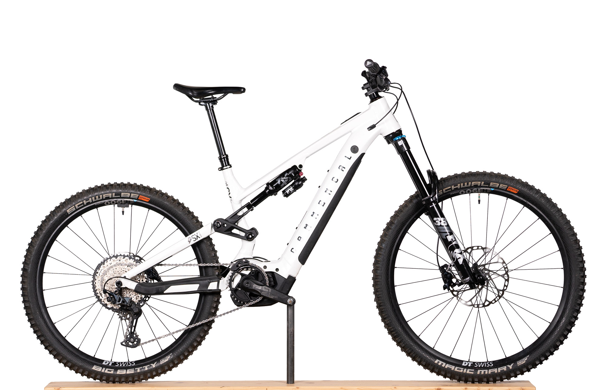 COMMENCAL META POWER SX BOSCH ESSENTIAL PURE WHITE - M (23181302) 662m image number null