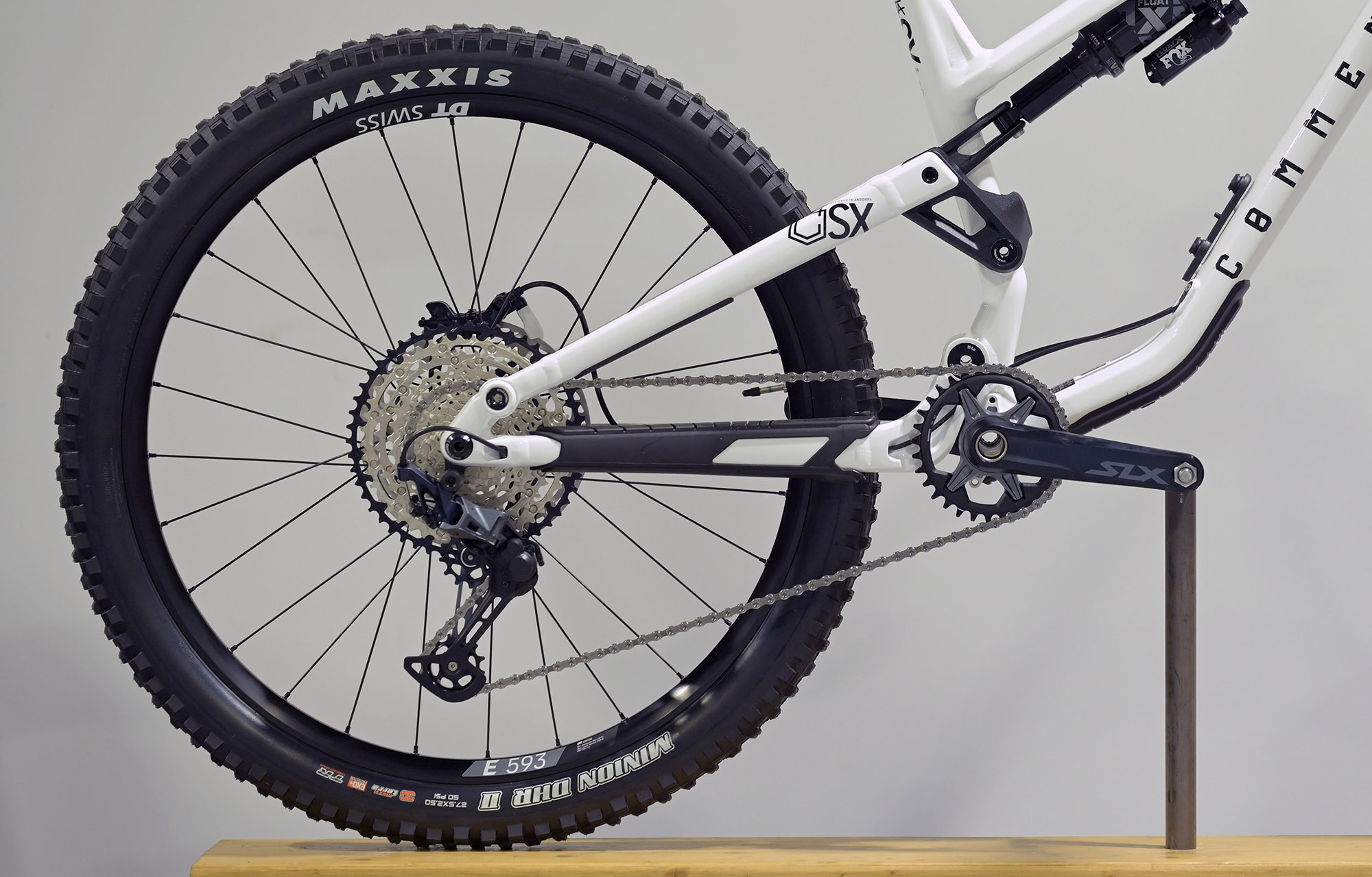 COMMENCAL META SX V4 ESSENTIAL PURE WHITE - L (25131303) image cover number large 0