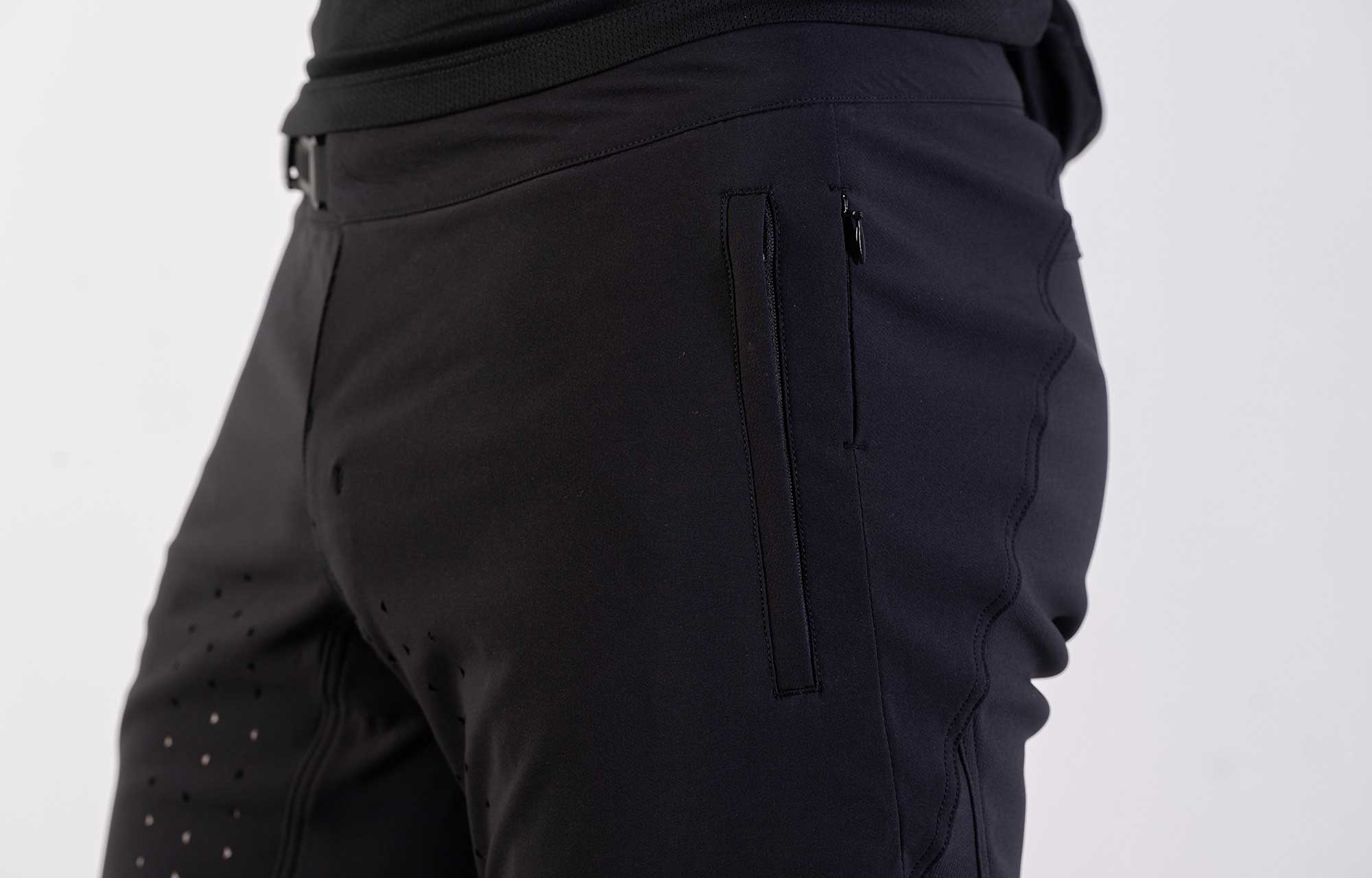 DH PANTS COMMENCAL BLACK image number 1