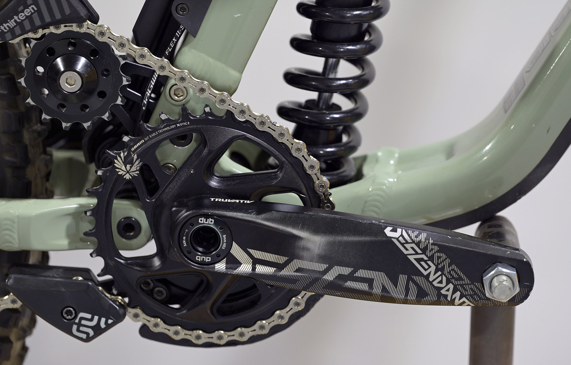 COMMENCAL SUPREME DH V5 ESSENTIAL HERITAGE GREEN - L (22150803) image cover number large 9