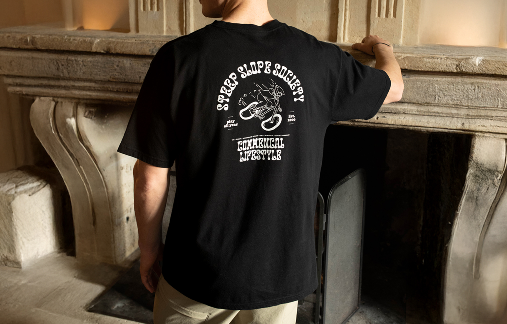 COMMENCAL REGULAR FIT CARTOON T-SHIRT BLACK image number 2