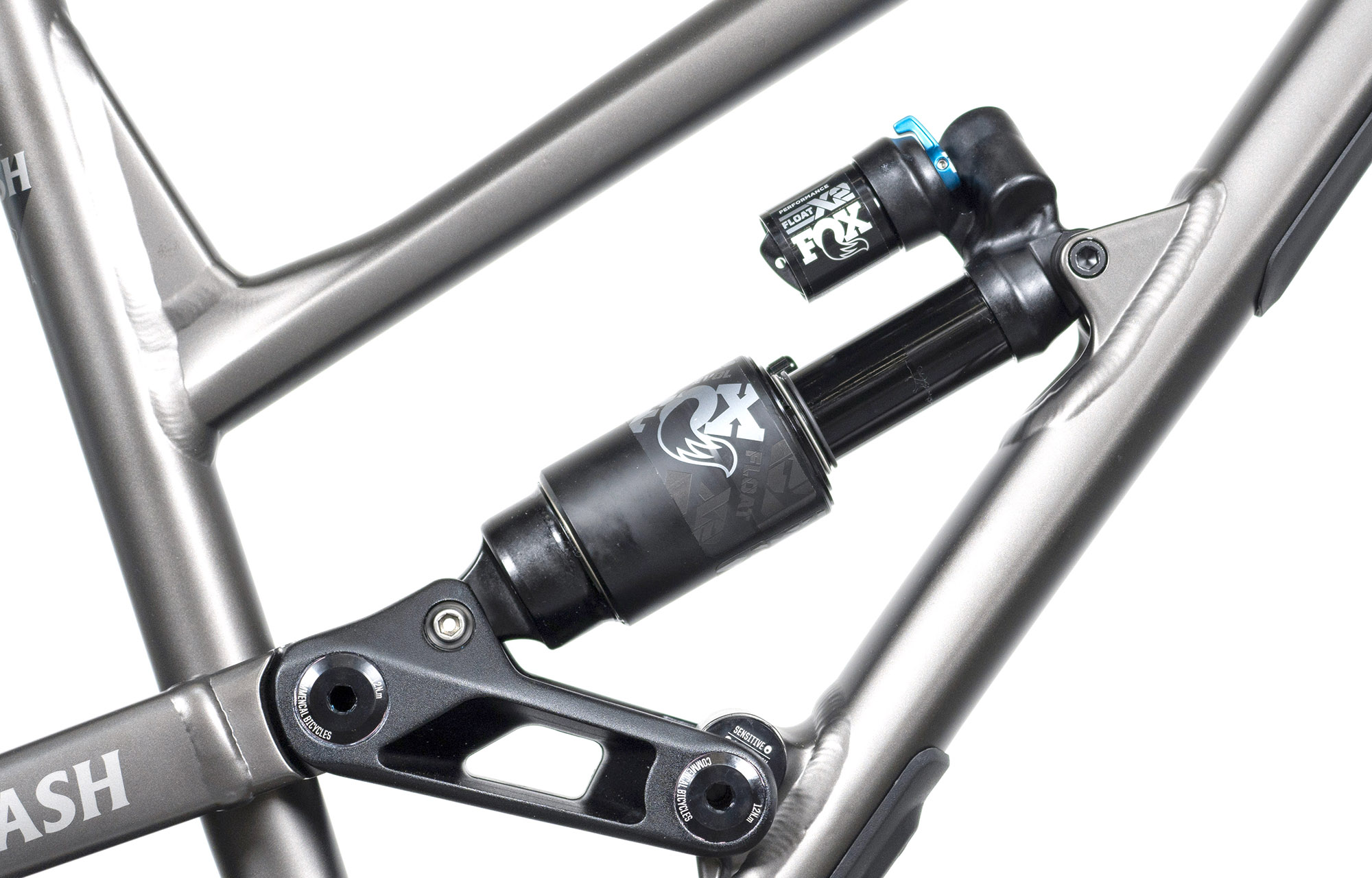COMMENCAL CLASH ESSENTIAL DARK SLATE - L (22131303) image number null