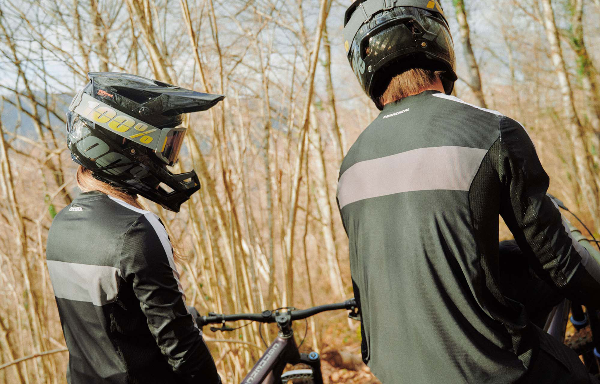 COMMENCAL RACE LONG SLEEVE JERSEY BLACK POLYCHROM image number 0