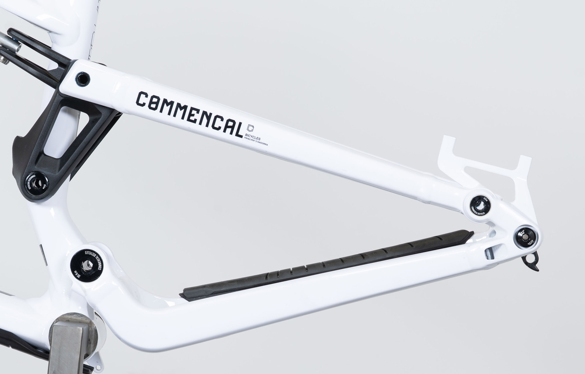 FRAME COMMENCAL META TR V4 PURE WHITE - M (25220302) image large number 3