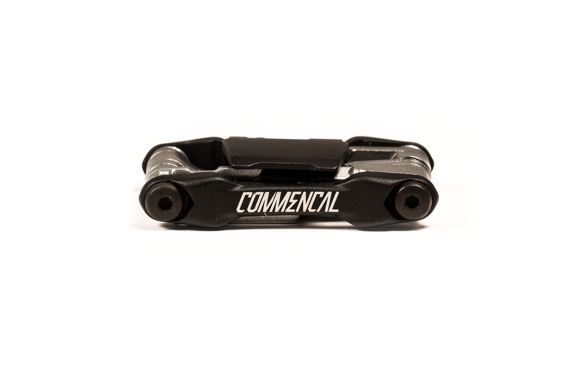 17 FUNCTIONS COMMENCAL MULTI TOOL image number null