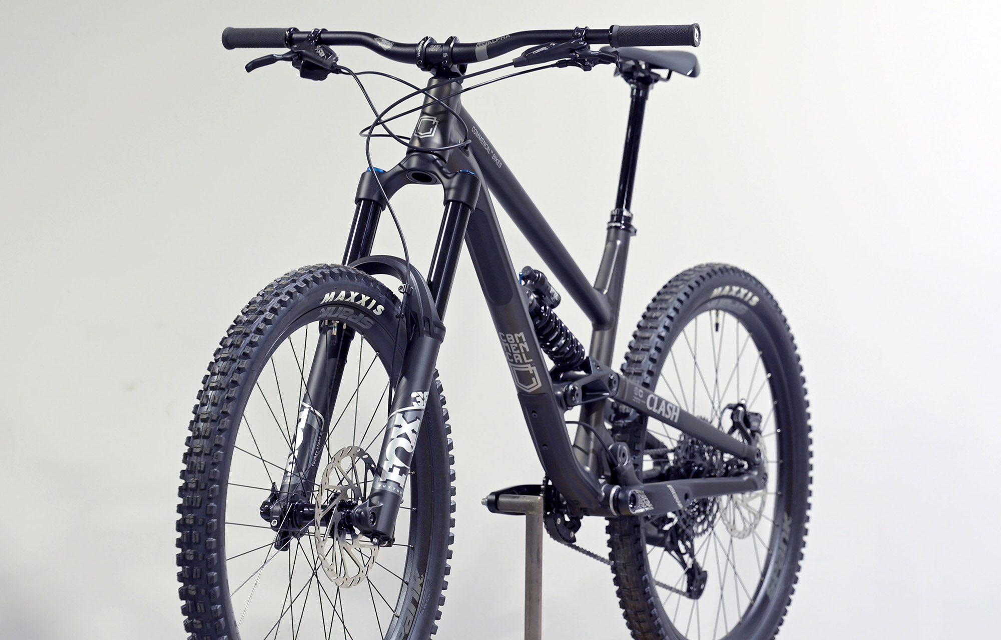 COMMENCAL CLASH RIDE FOX DARK SLATE - L (24136203) image cover number large 4
